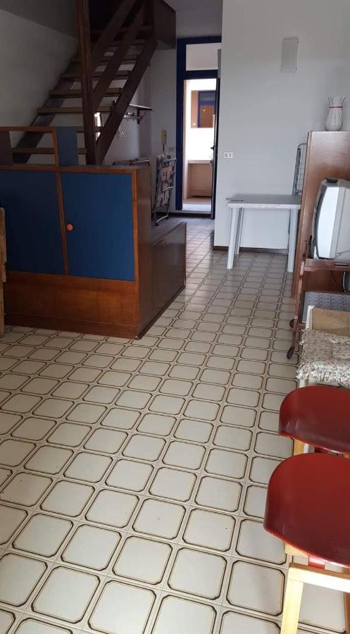 Residence Penelope - Walterigato Apartments Solo Per Famiglie 利多迪迪耶索洛 外观 照片